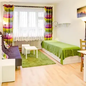 https://nice-apartment-by-the-center.praguehotelsweb.com